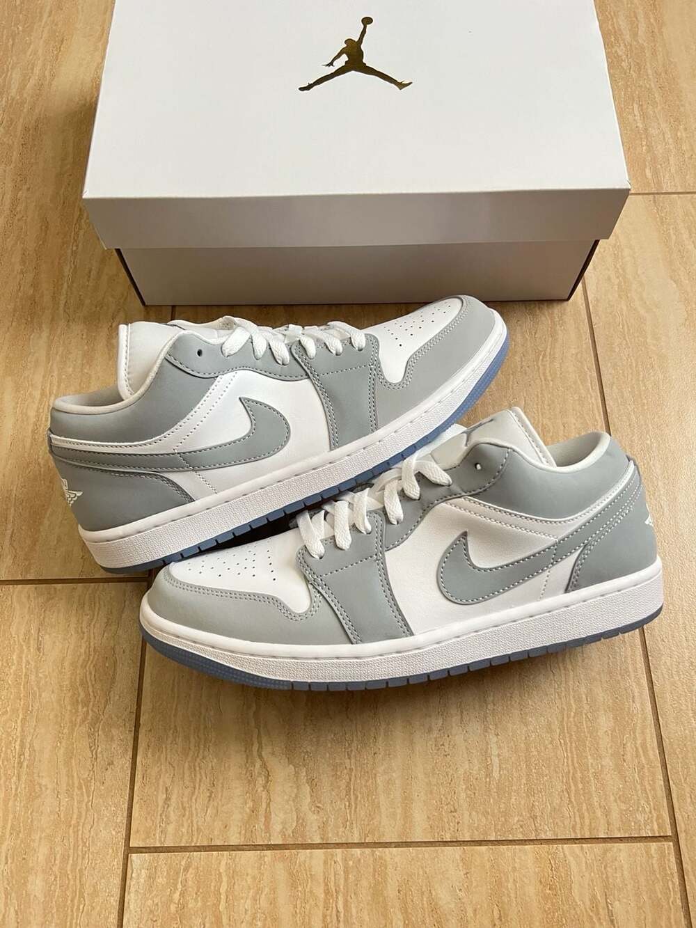 Size 10.5W - Jordan 1 Low Wolf Grey Women’s